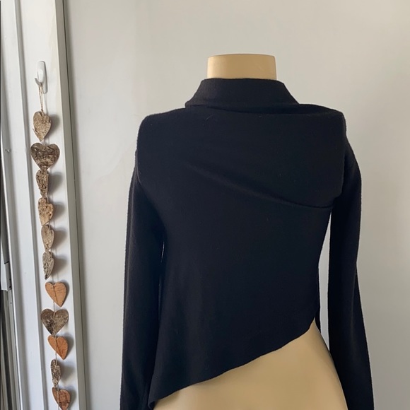 BCBG Merino asymmetric cardigan - Picture 3 of 5